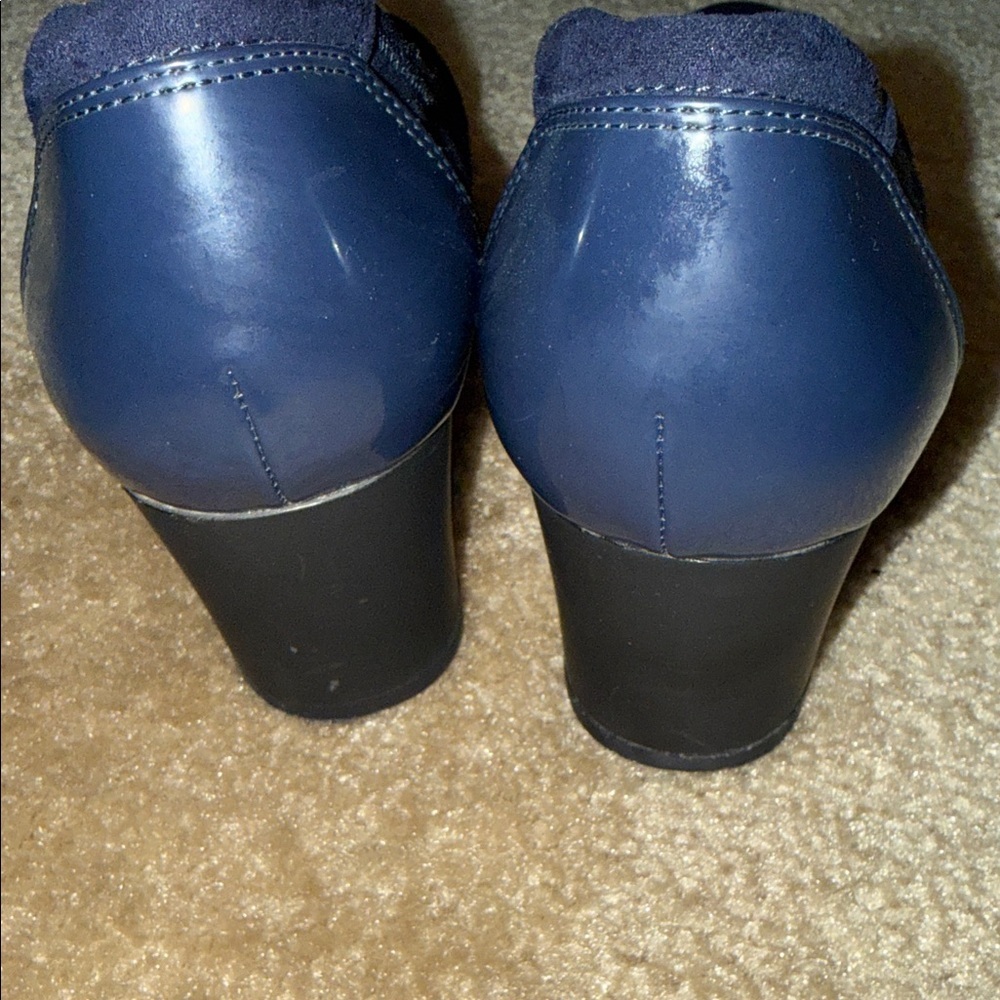 Anne Klein Women's Navy heels - size 7 - Picture 7 of 8